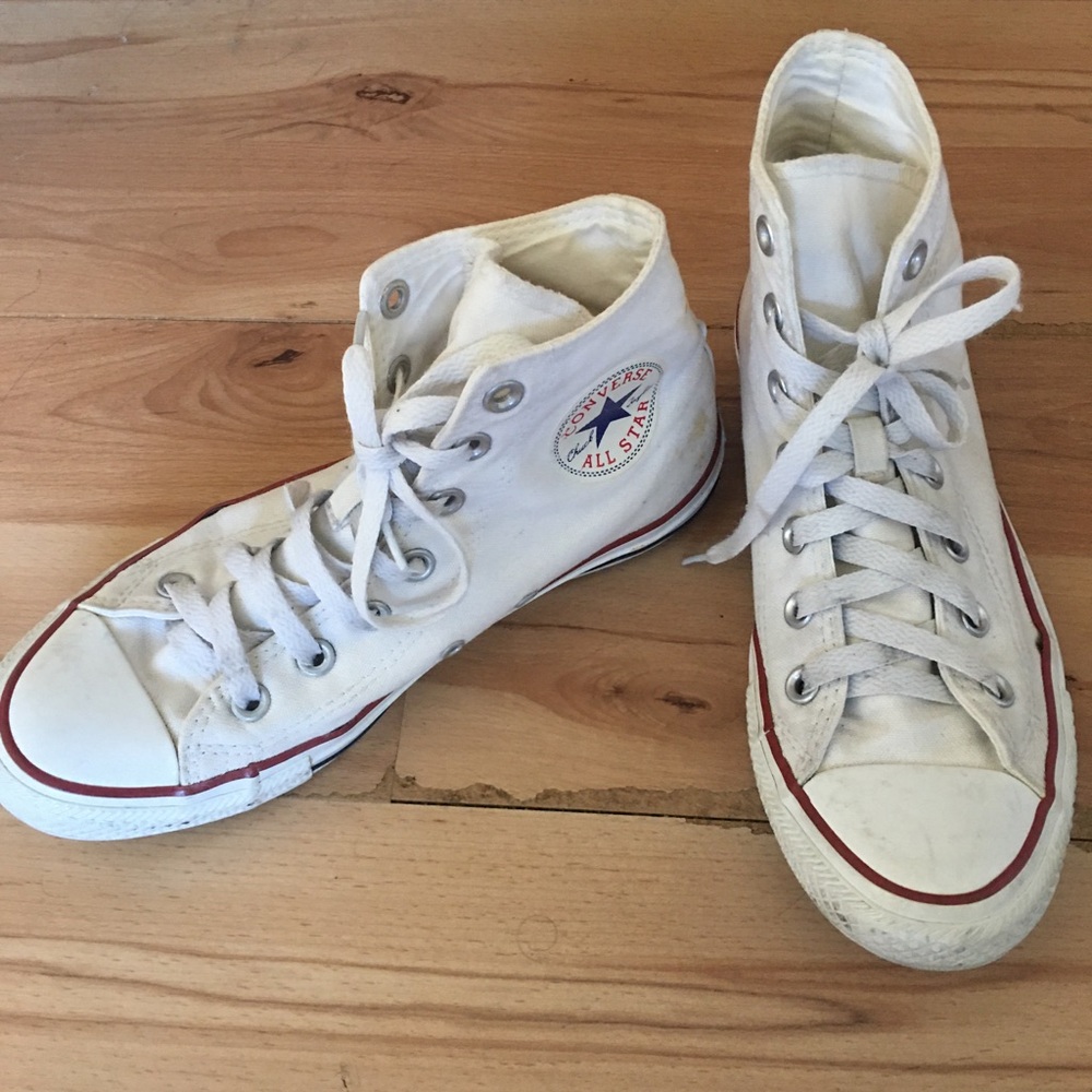 White high top converse size 8